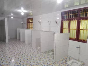 学员浴室24小时热水供应